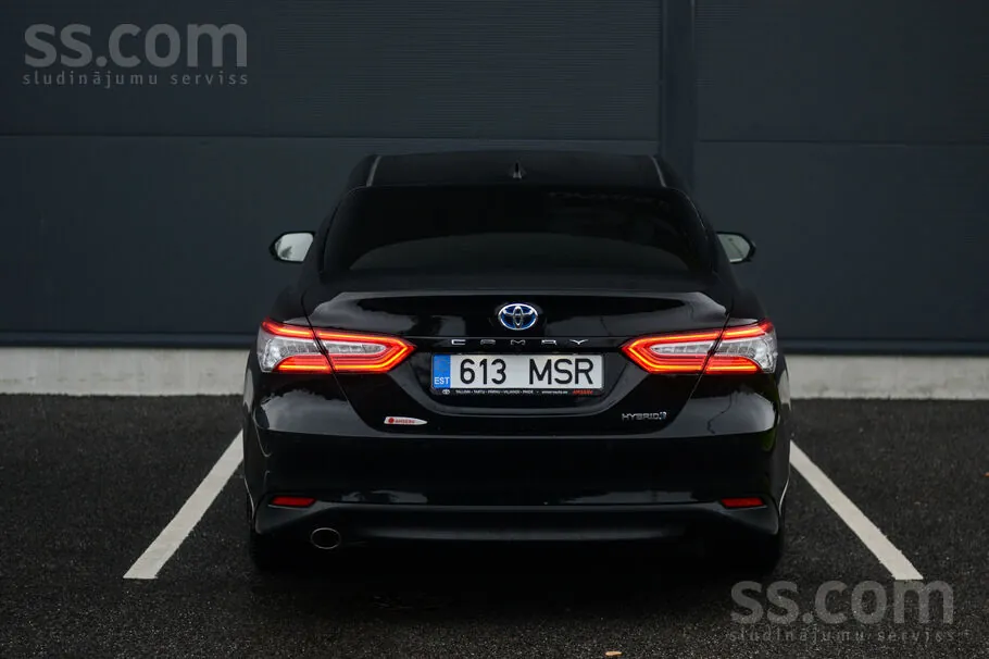 Toyota Camry 2019 photo 5