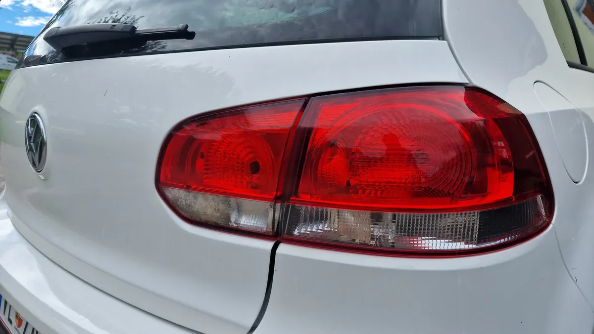 Volkswagen Golf 2011 photo 3