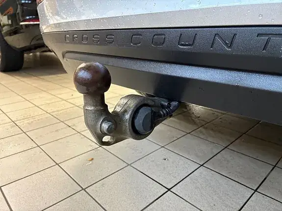 Volvo V60 Cross Country 2021 photo 2