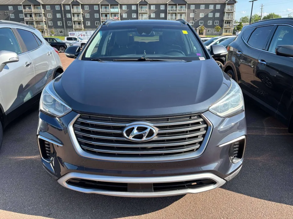 Hyundai Santa Fe 2019 photo 2
