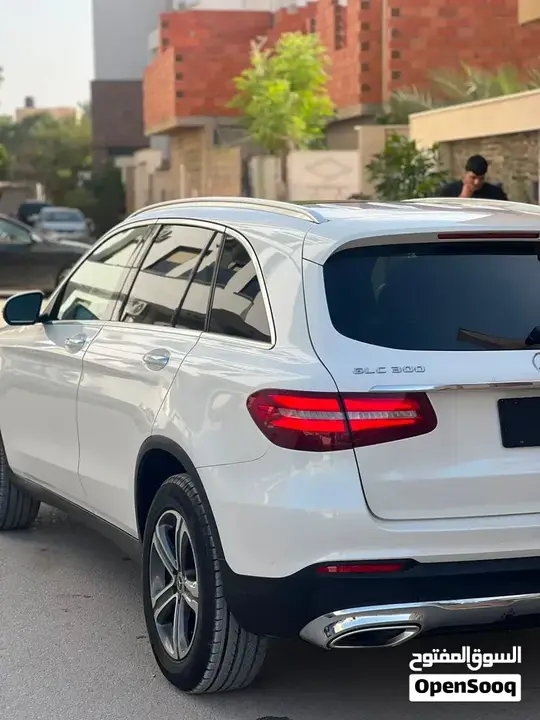 Mercedes-Benz Glc 300 2019 photo 4