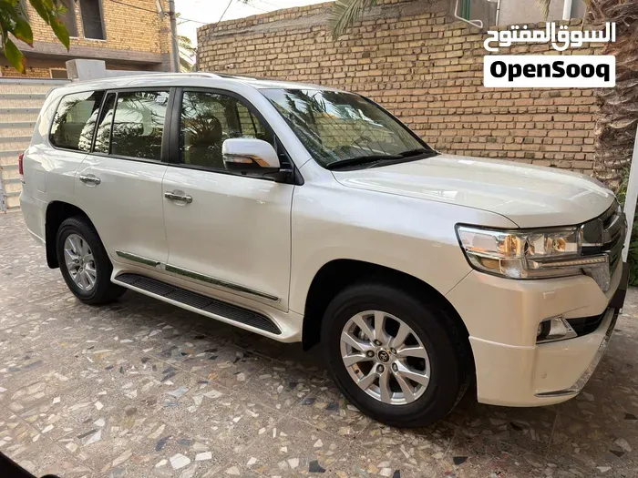 Toyota Land Cruiser 2017 photo 4