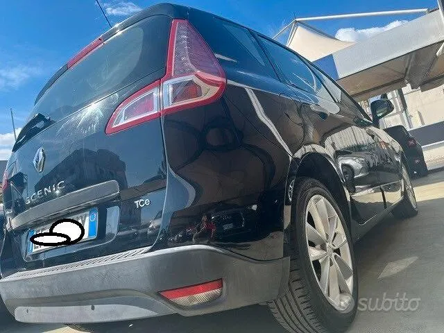 Renault Scenic 2010 photo 3