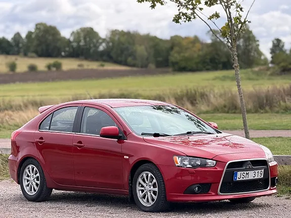 Mitsubishi Lancer 2011 photo 3