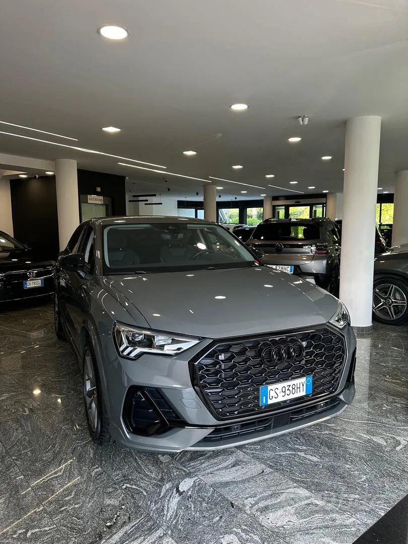 Audi Q3 2023 photo 3