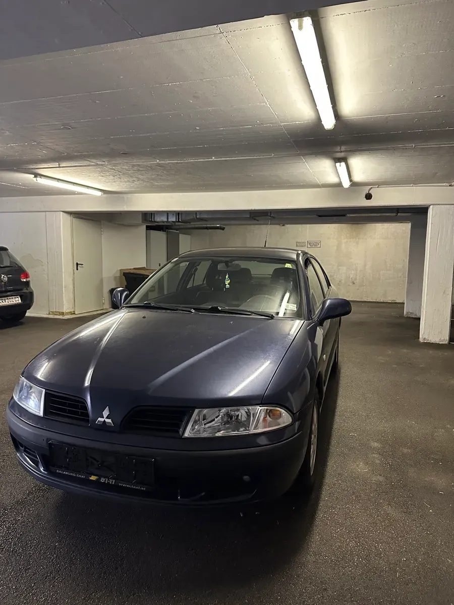 Mitsubishi Carisma