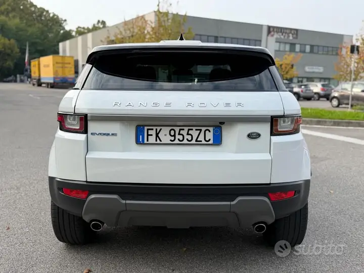 Land Rover Range Rover Evoque 2017 photo 5