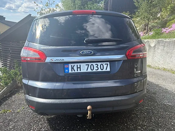 Ford S-Max 2010 photo 5