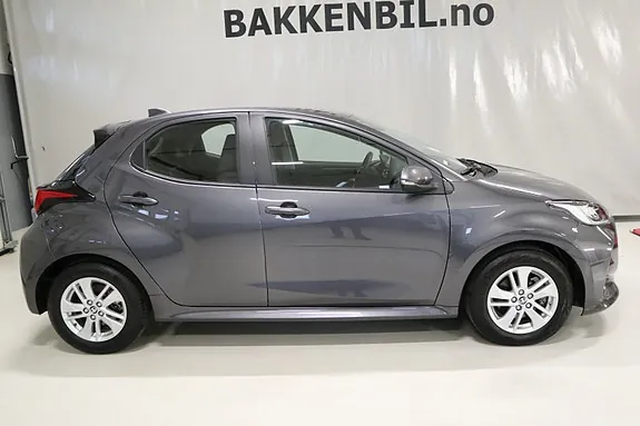 Toyota Yaris 2022 photo 3