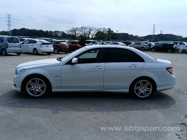 Mercedes-Benz C-Class 2009 photo 4