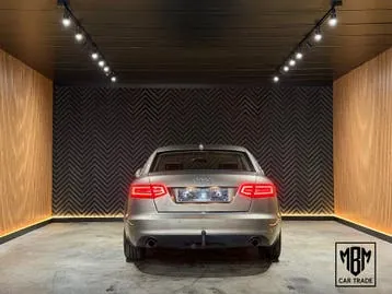 Audi A6 2010 photo 3