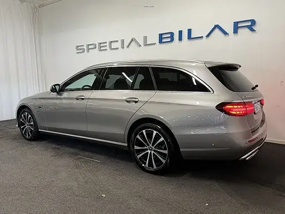 Mercedes-Benz E 300 2021 photo 3