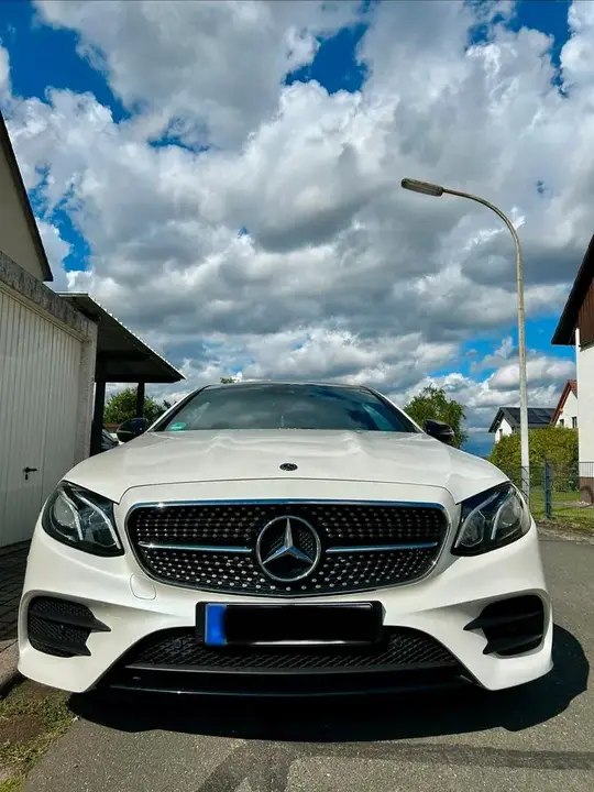 Mercedes-Benz E200 Coupe