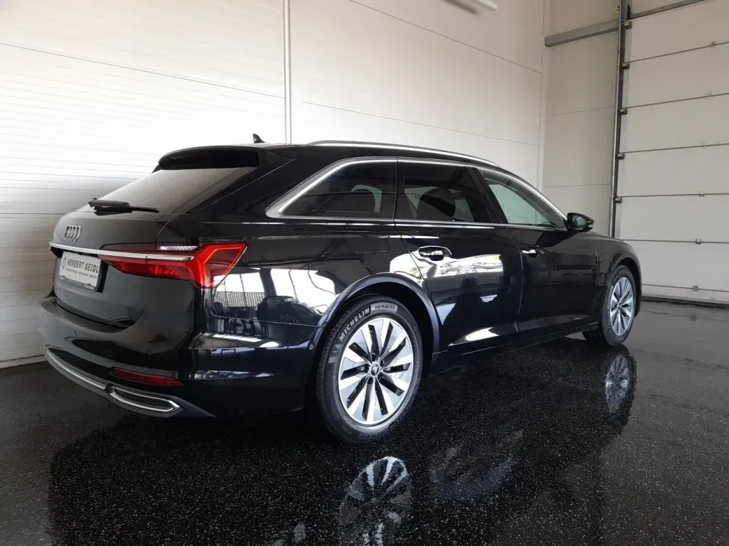 Audi A6 2021 photo 2