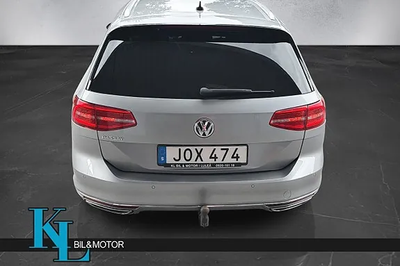 Volkswagen Passat 2018 photo 5