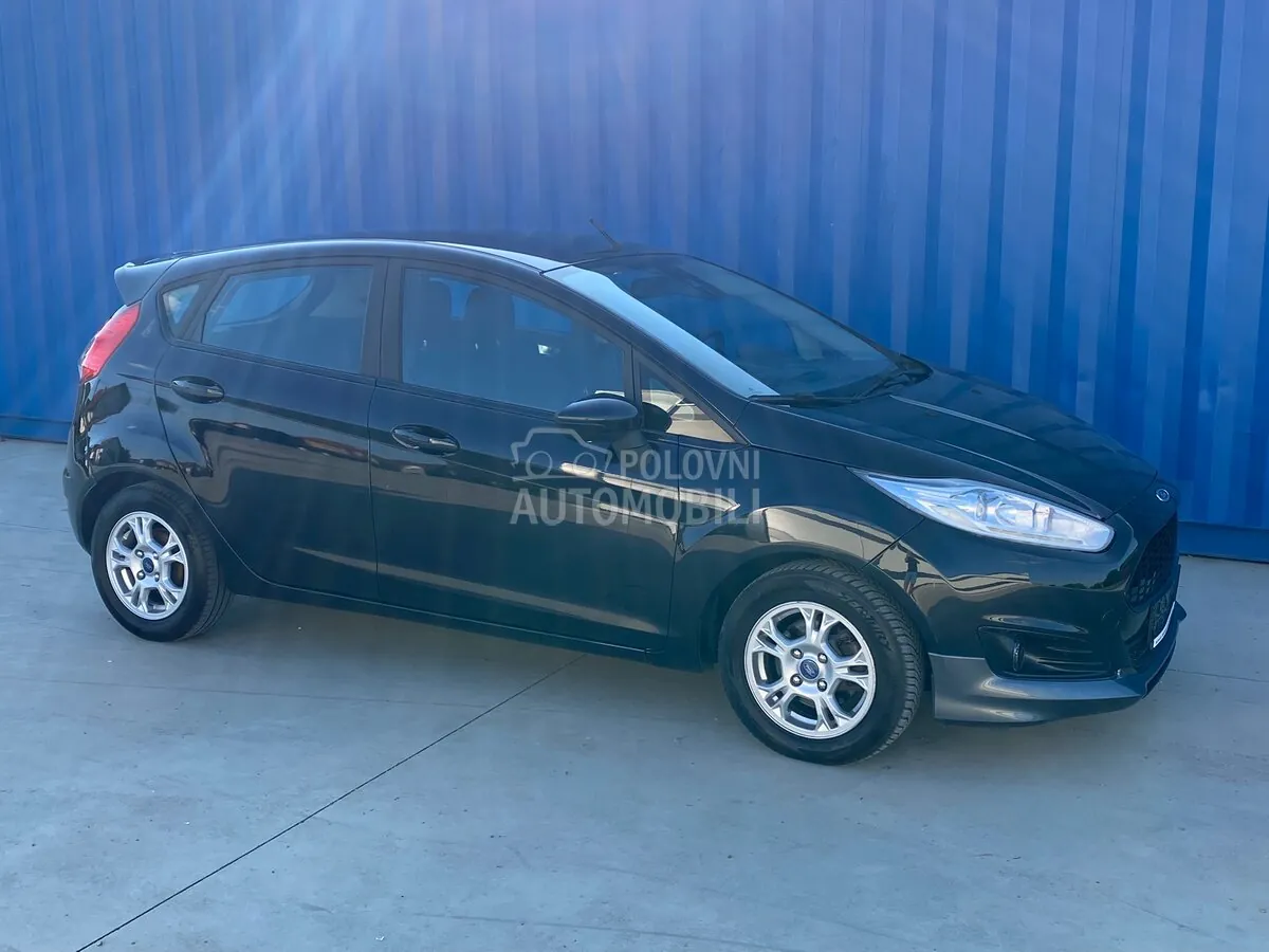 Ford Fiesta 2014 photo 3