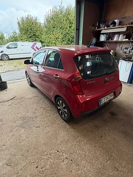 Kia Picanto 2017 photo 2