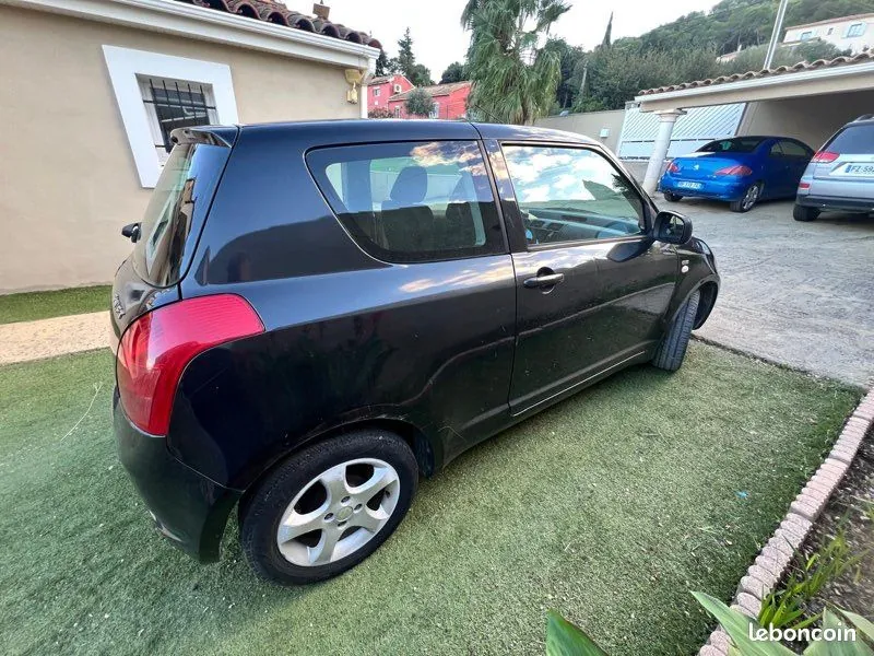 Suzuki Swift 2008 photo 2