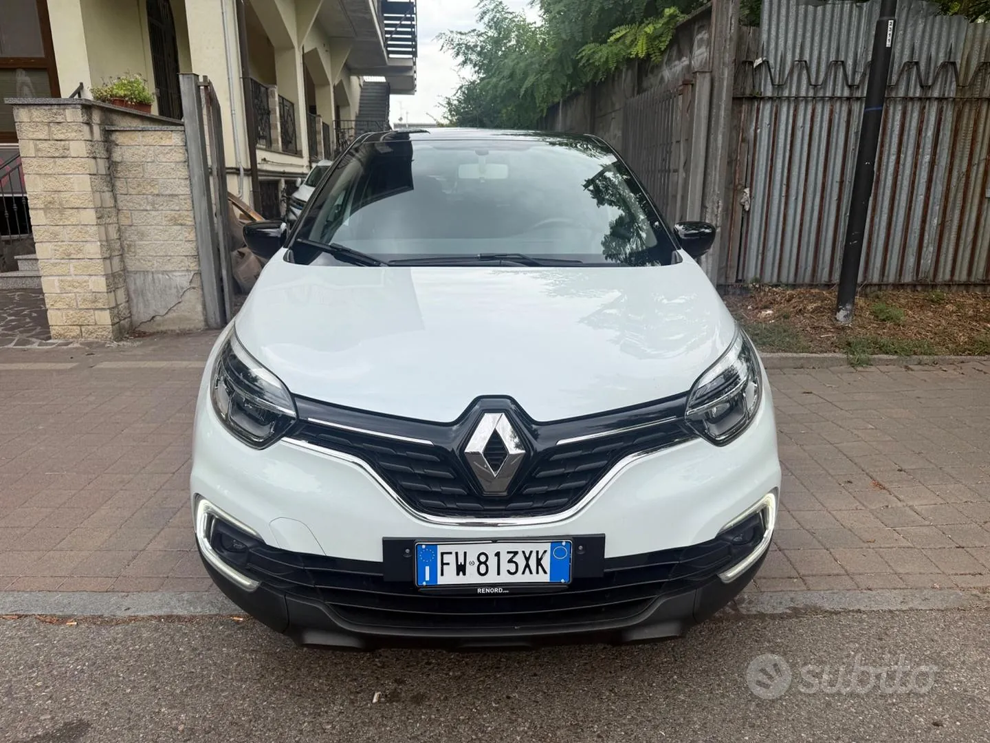 Renault Captur 2019 photo 2