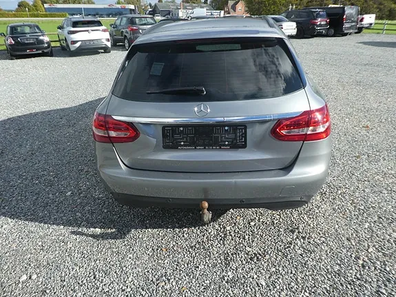 Mercedes-Benz C200 2015 photo 5