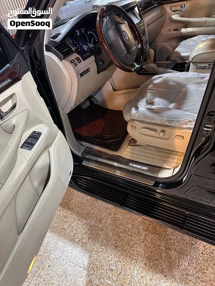 Lexus Lx 570 2010 photo 3