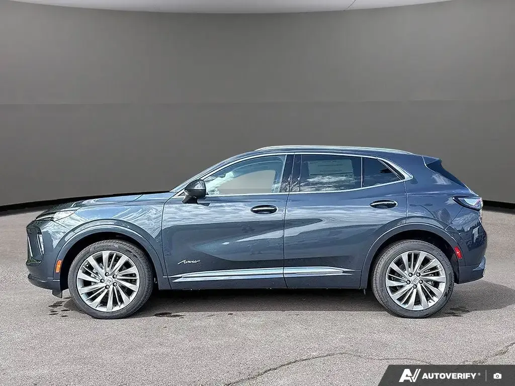 Buick Envision 2026 photo 2