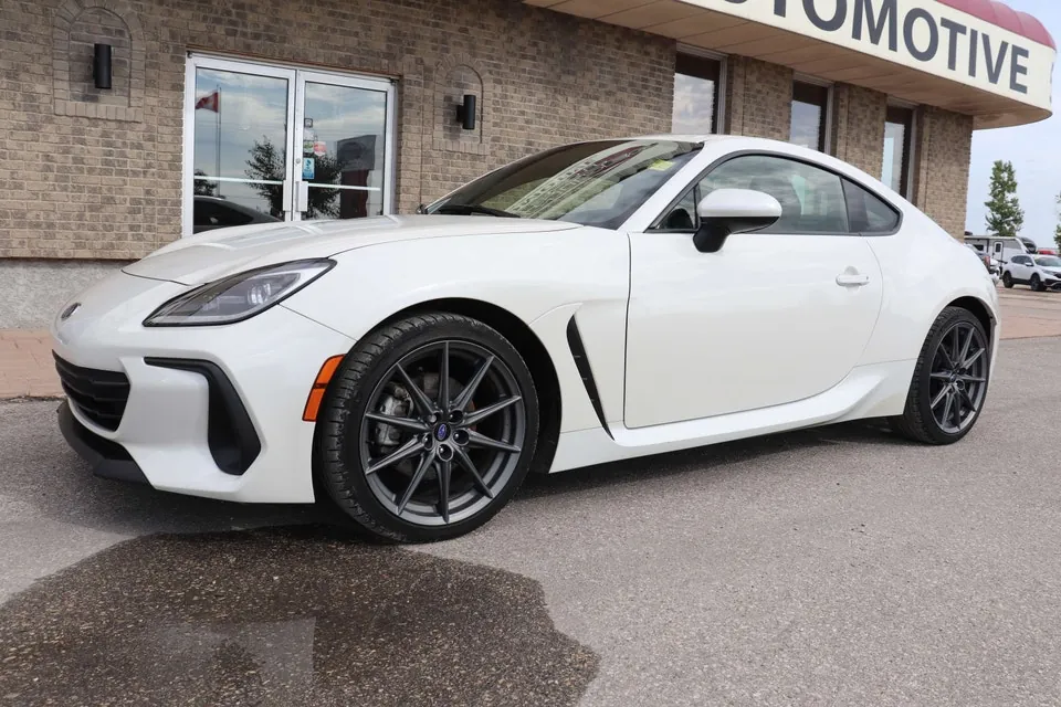 Subaru Brz 2023 photo 4