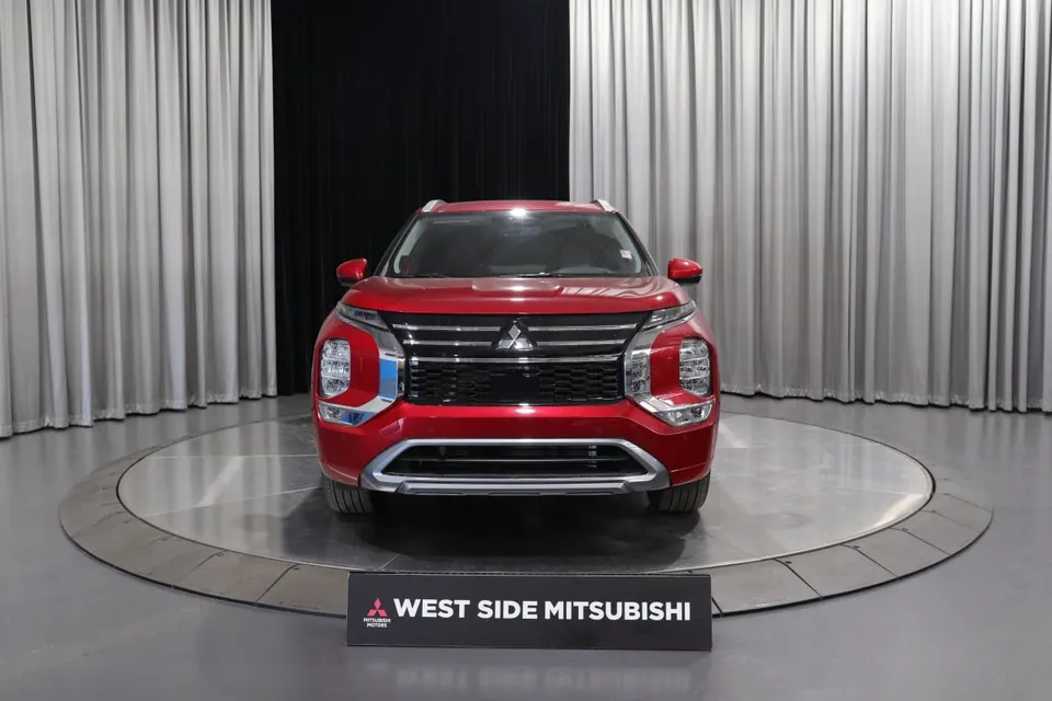 Mitsubishi Outlander 2026 photo 2