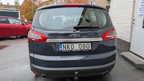 Ford S-Max 2012 photo 4