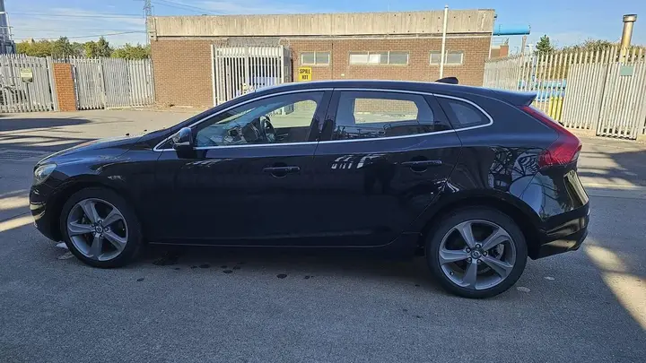 Volvo V40 2013 photo 5