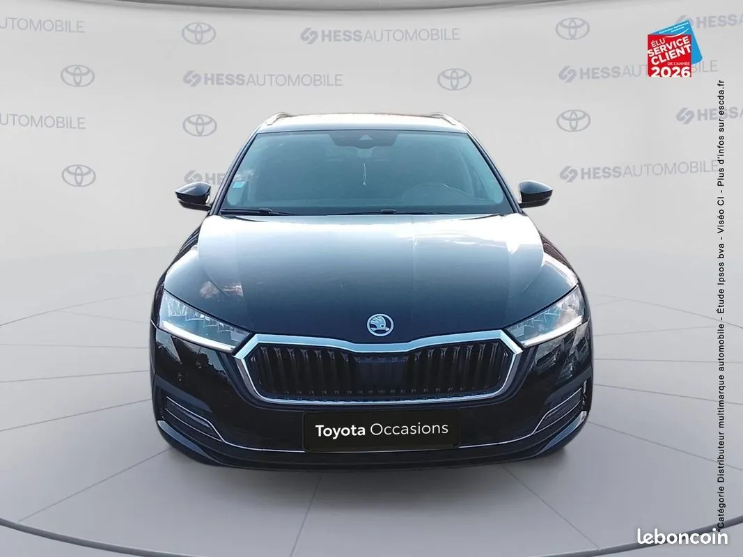 Skoda Octavia 2021 photo 2