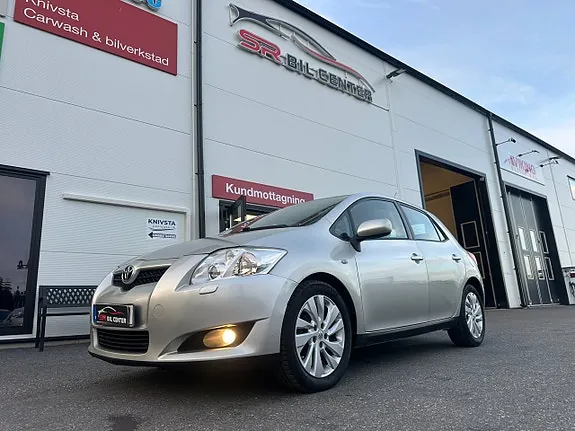 Toyota Auris 2008 photo 3
