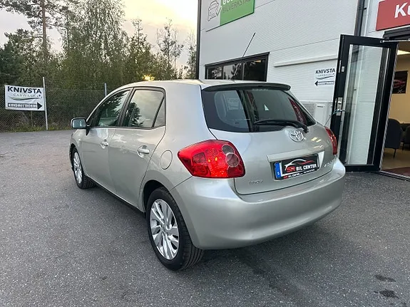 Toyota Auris 2008 photo 5
