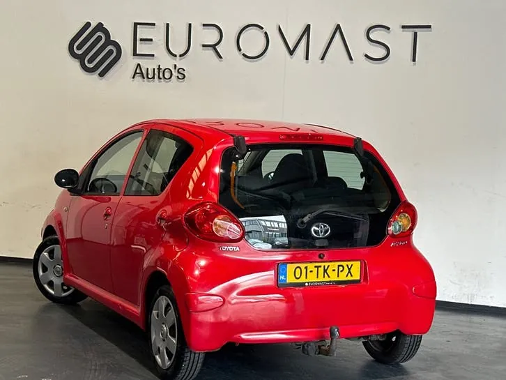 Toyota Aygo 2006 photo 3