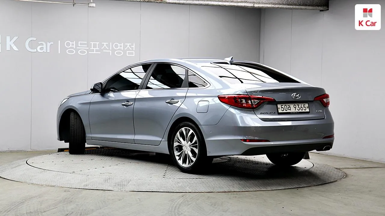 Hyundai Sonata 2015 photo 2
