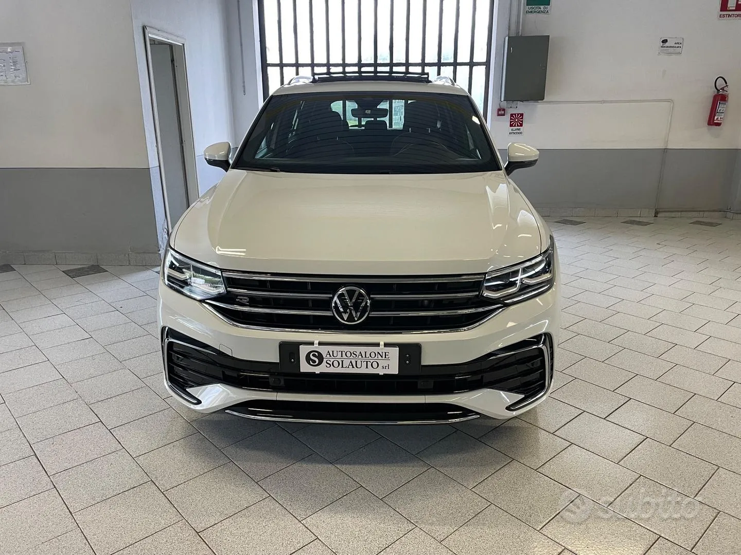 Volkswagen Tiguan Allspace 2023 photo 2
