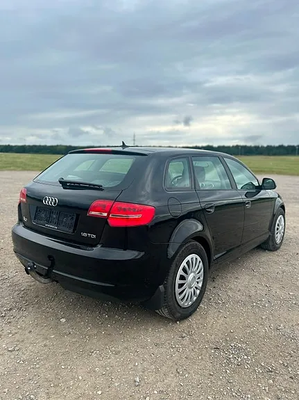 Audi A3 2010 photo 5