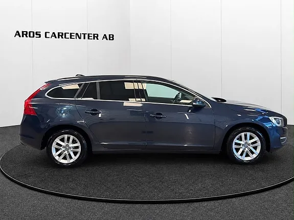Volvo V60 2014 photo 2