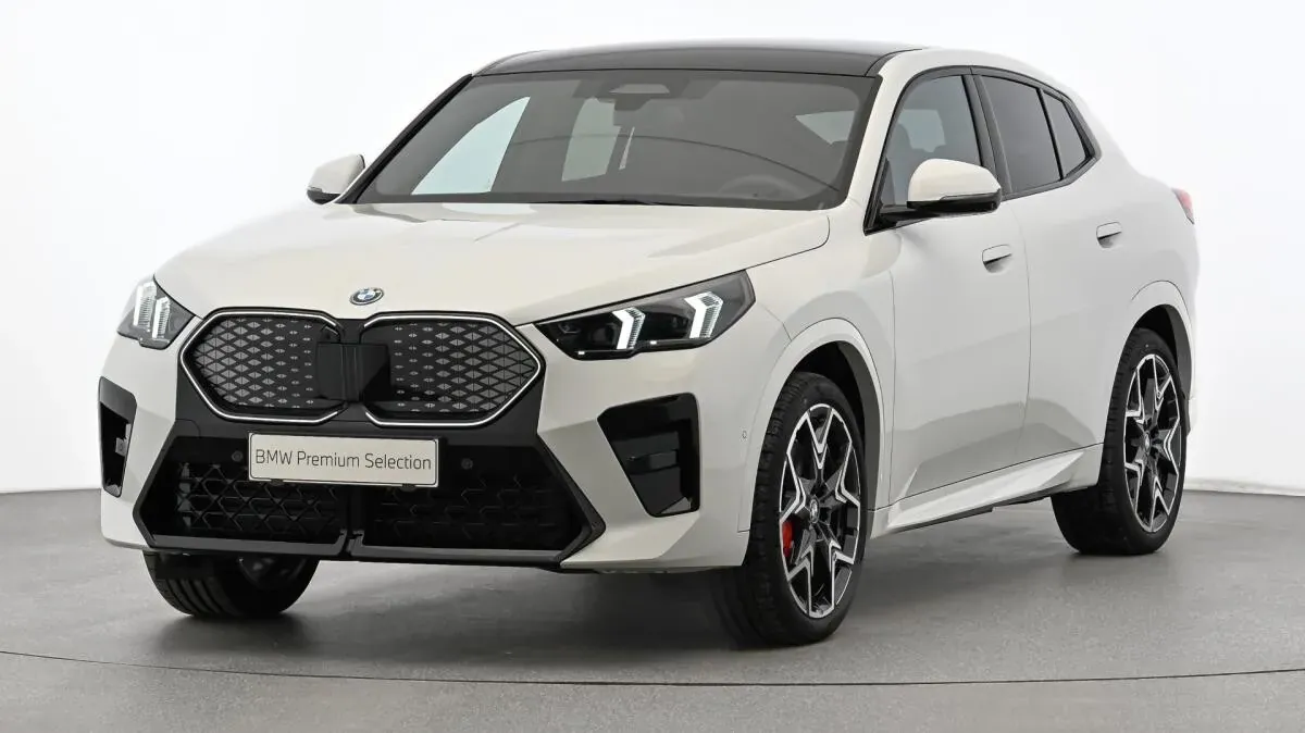 BMW Ix2