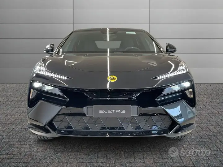 Lotus Eletre 2026 photo 3