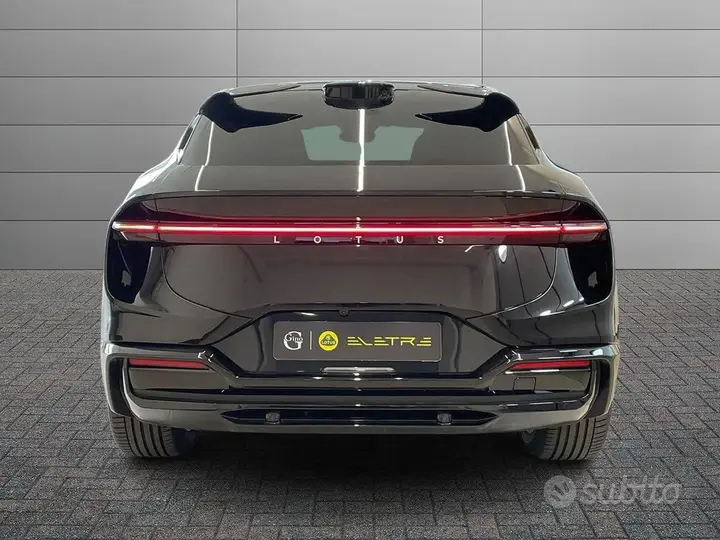Lotus Eletre 2026 photo 4
