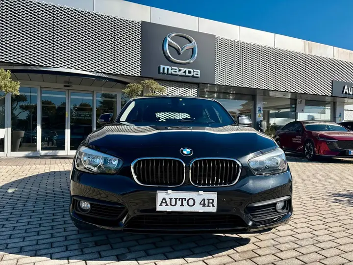 BMW 1 Series 2019 photo 2