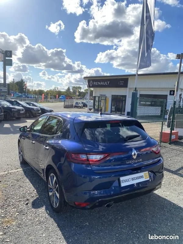 Renault Megane 2017 photo 2