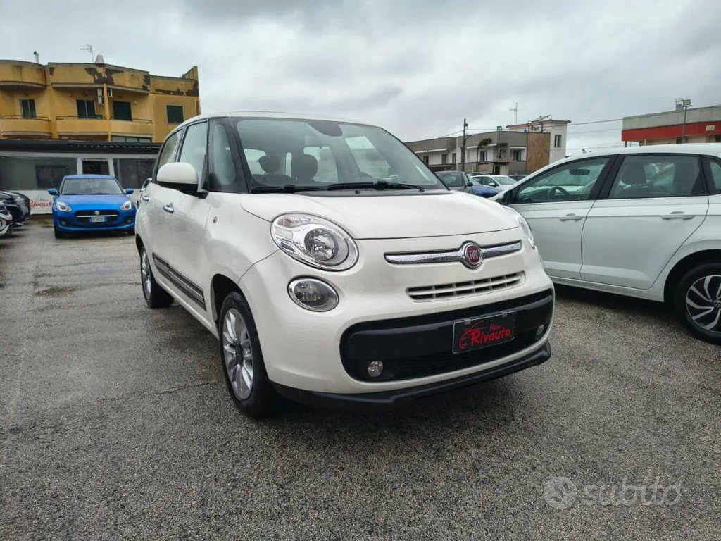 Fiat 500L 2016 photo 2
