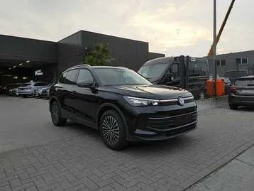 Volkswagen Tiguan 2025 photo 2