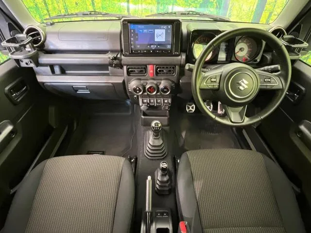 Suzuki Jimny 2024 photo 2