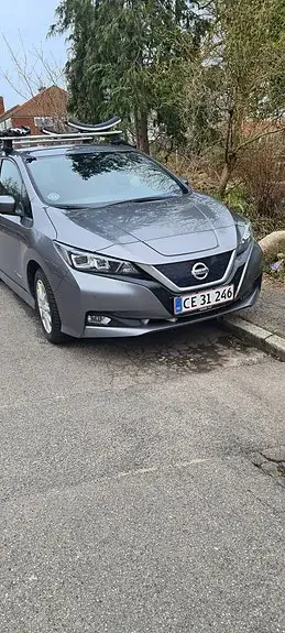 Nissan Leaf 2018 photo 2
