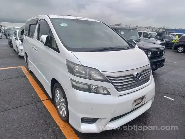 Toyota Velfire