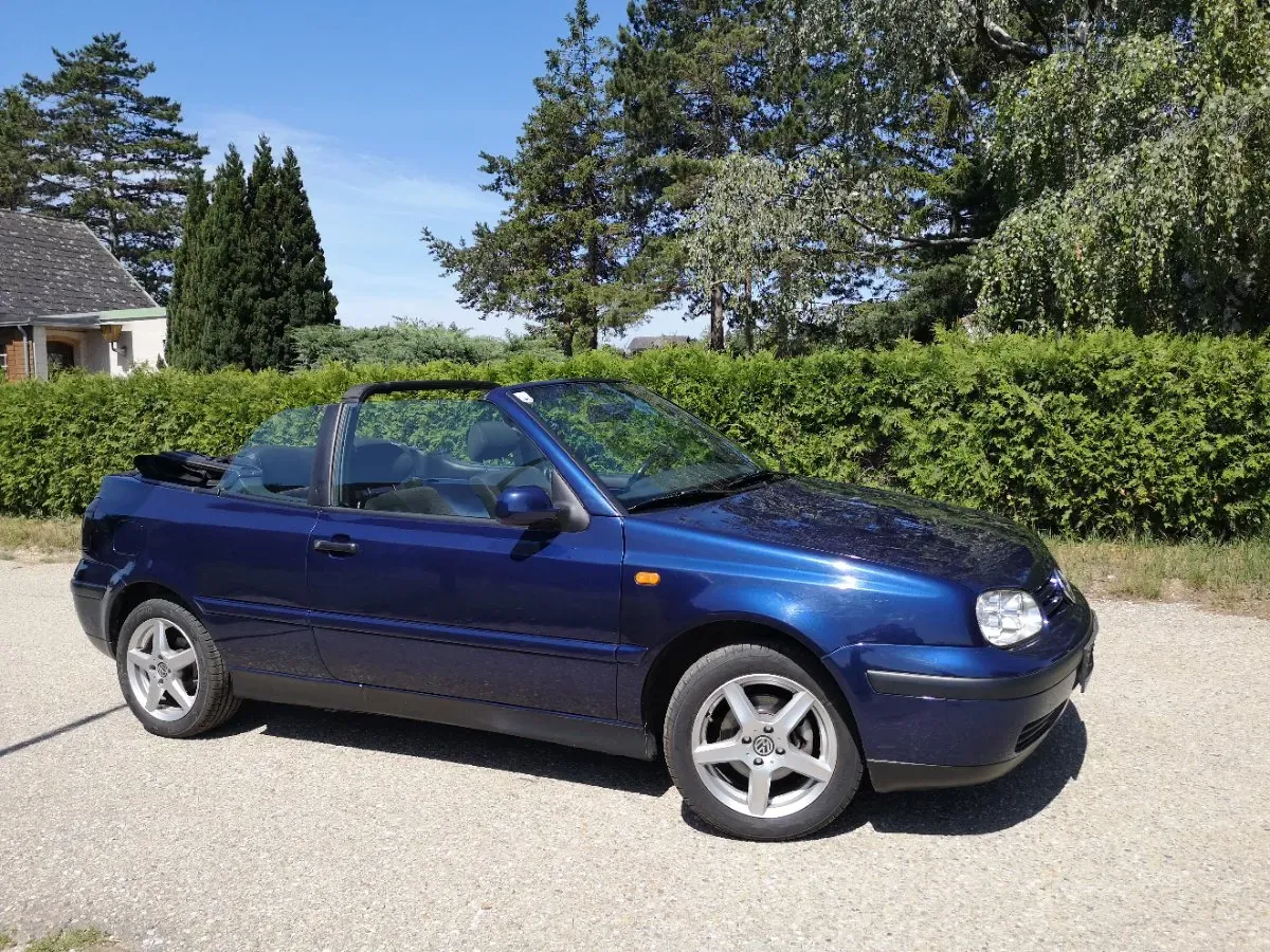 Volkswagen Golf 1999 photo 3
