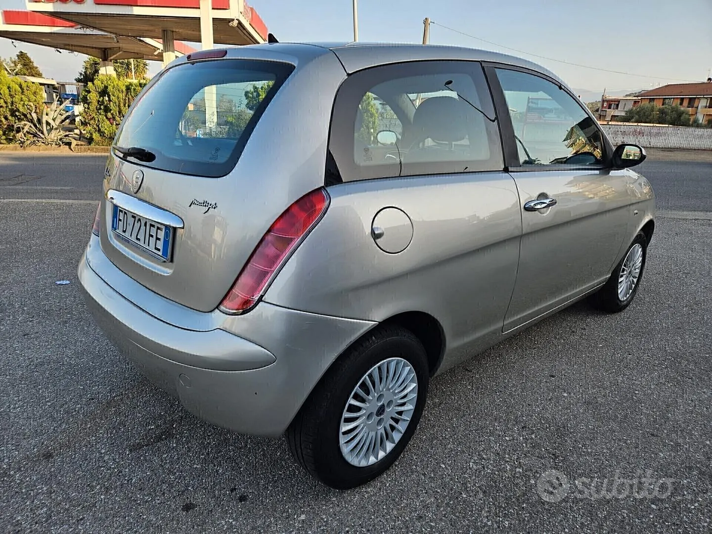 Lancia Ypsilon 2004 photo 4